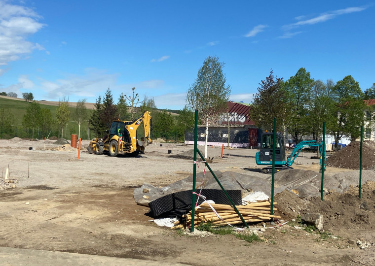 Stavba detského ihriska Banská Štiavnica 2020